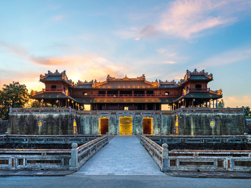 Essence of Vietnam: Discover Hanoi, Halong Bay, Hoi An, and Hue 10-Day